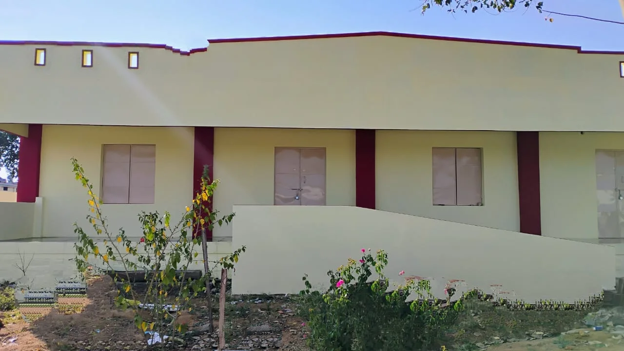 Priyabettiganapalli school frontside after NaariSamata's work